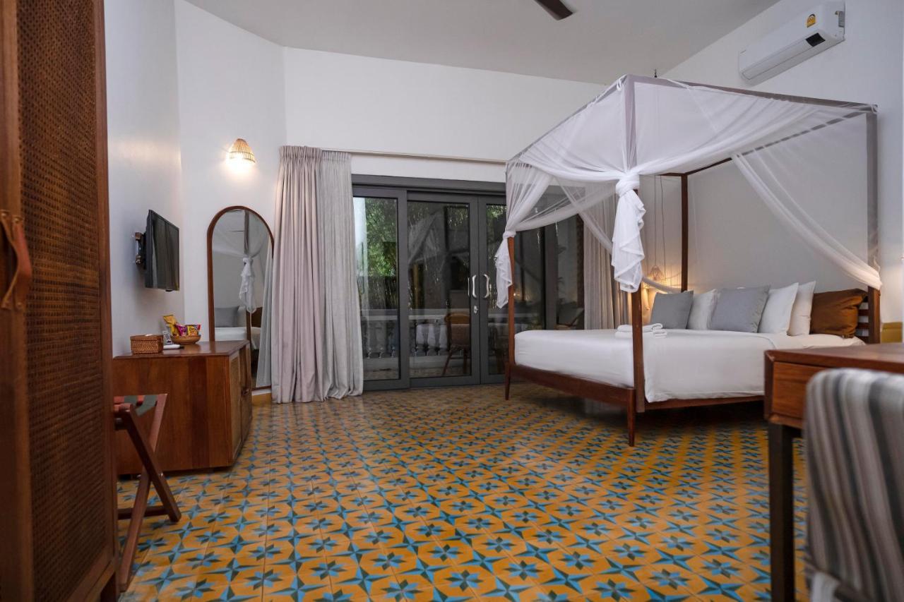 จังเกิล แอดดิชั่น Hotel พนมเปญ ภายนอก รูปภาพ