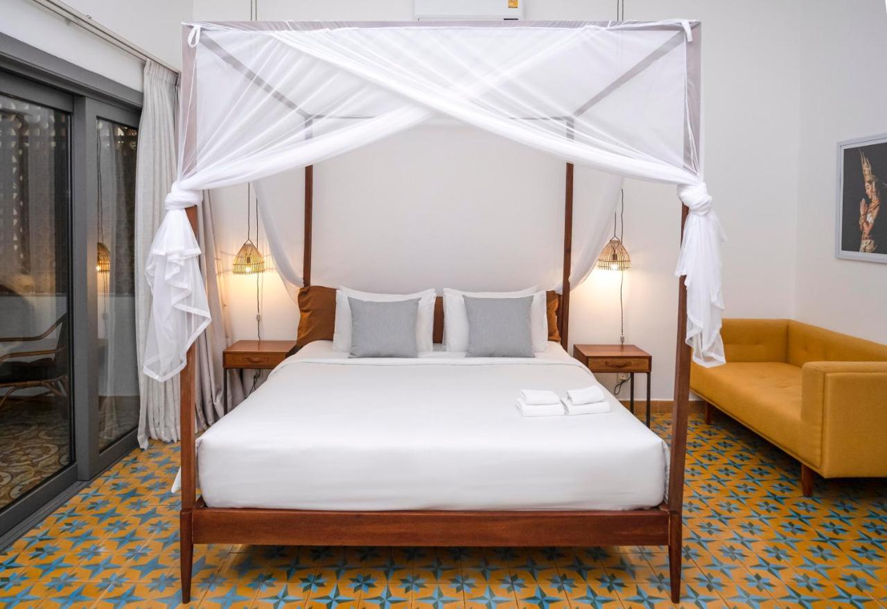 จังเกิล แอดดิชั่น Hotel พนมเปญ ภายนอก รูปภาพ